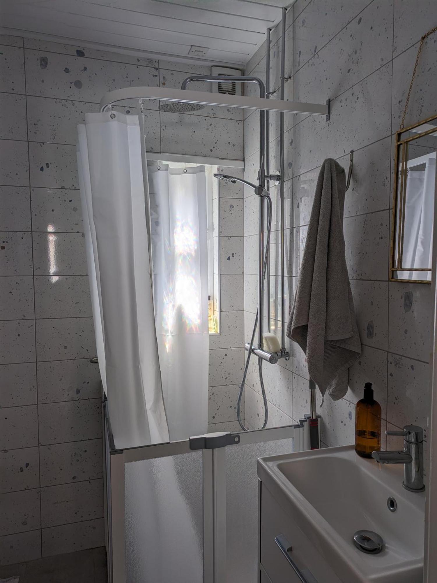 Maire Toireasa - Cosy Refurbished Property In The Gaeltacht Quarter Belfast Kamer foto