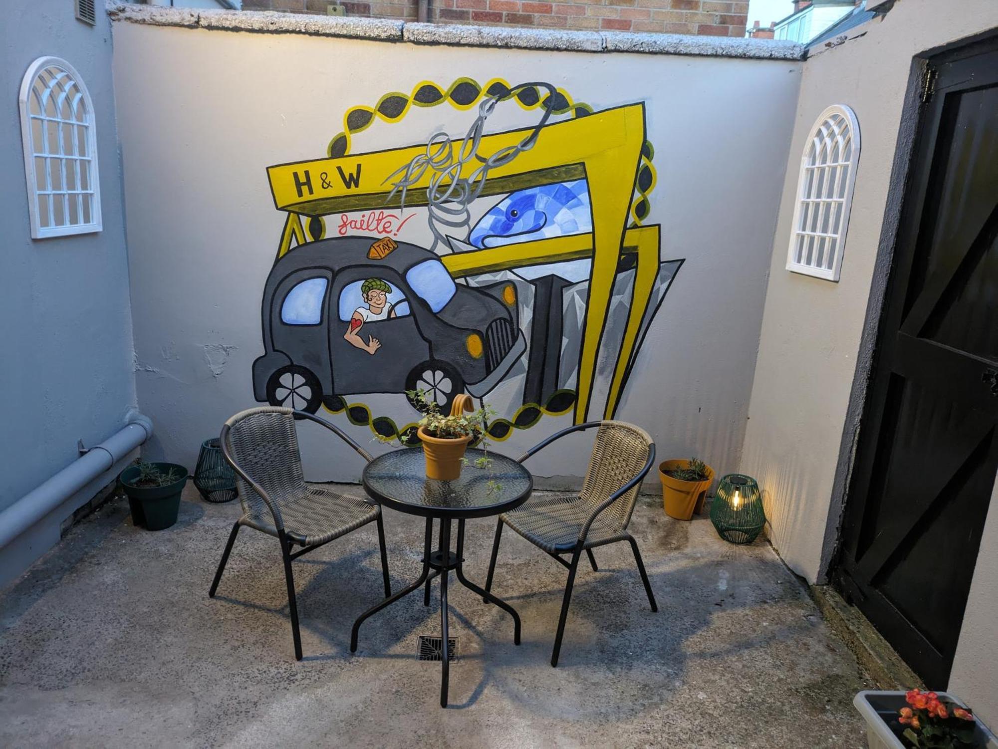 Maire Toireasa - Cosy Refurbished Property In The Gaeltacht Quarter Belfast Kamer foto