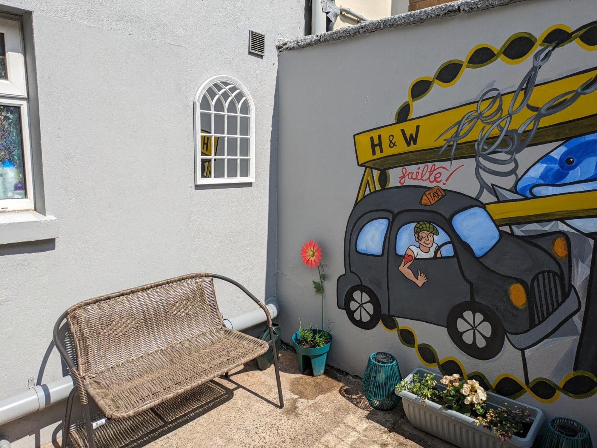 Maire Toireasa - Cosy Refurbished Property In The Gaeltacht Quarter Belfast Kamer foto